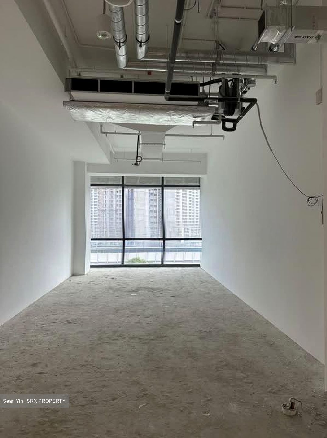 Woods Square (D25), Office #601946341